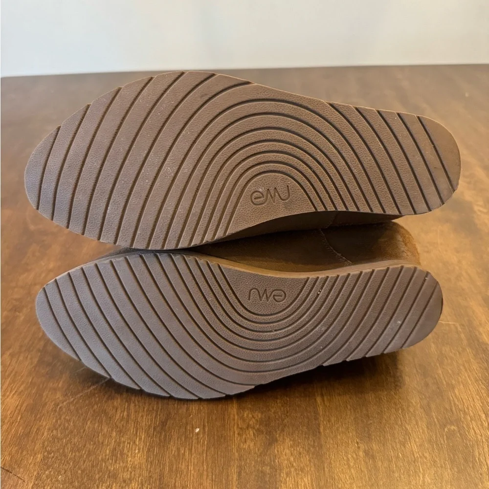 Emu Australia Gembrook Hidden Wedge Ankle Bootie, sz 9